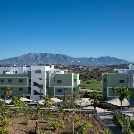 3-bedroom Oasis Private, Luxe, Scenic, Spacious *
